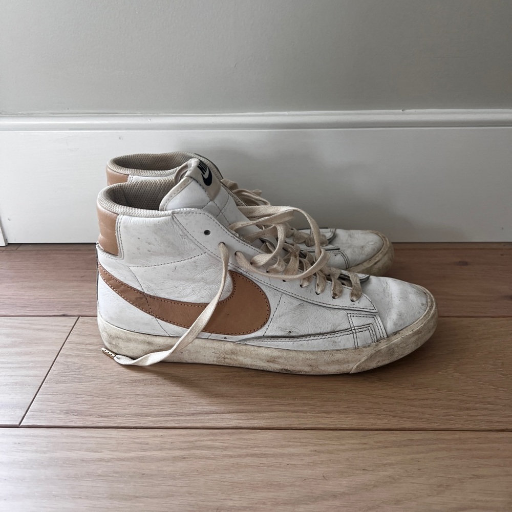 High Top Nike Blazers